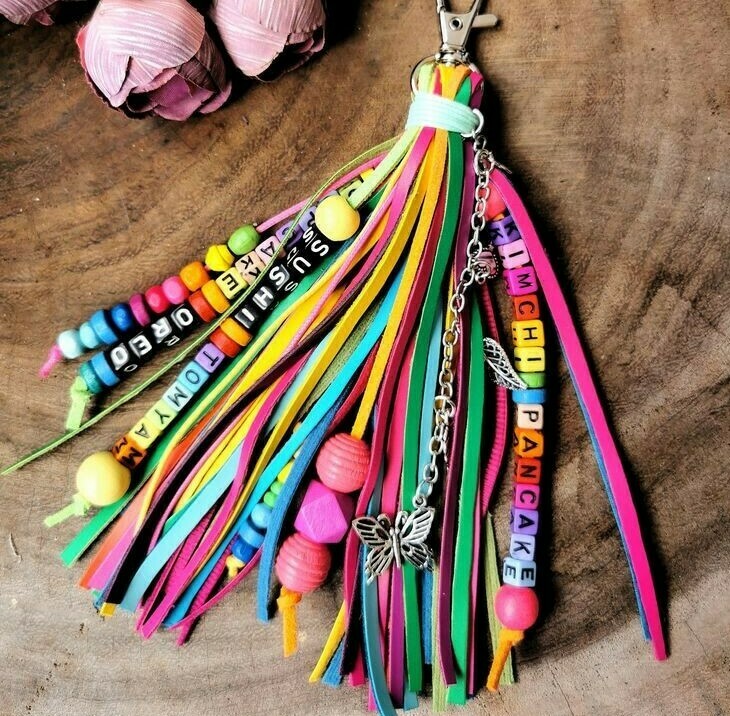 Стильные брелоки и подвески Стильные брелоки и подвески